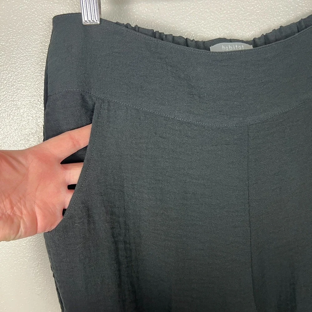 Habitat Ruched Ankle Pants Women Medium Black Solid Travel Stretch Office Career